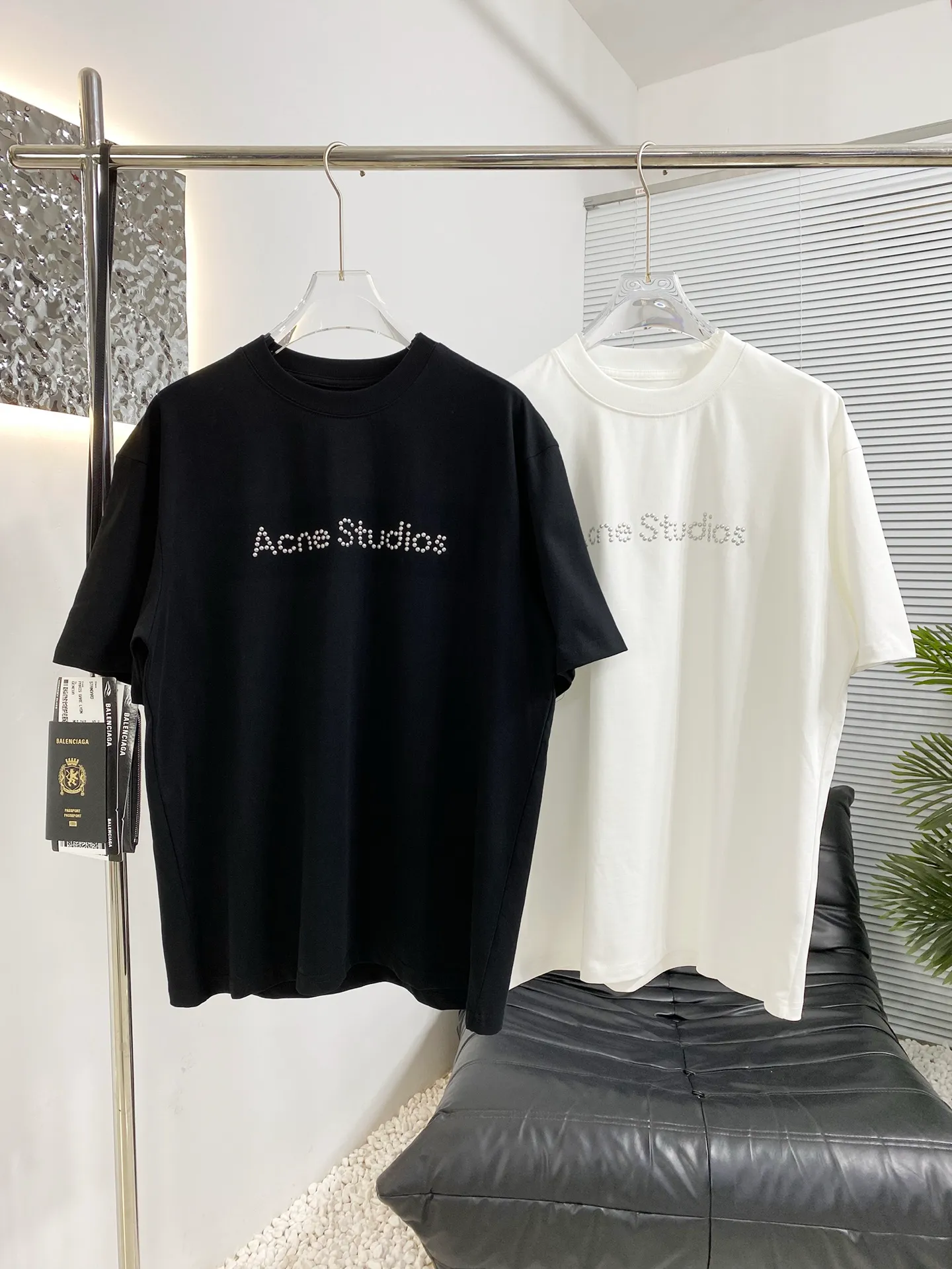 Quality Acne 25ss New Arrival T logo Versatile Breathable Same Style，Size M-XXL